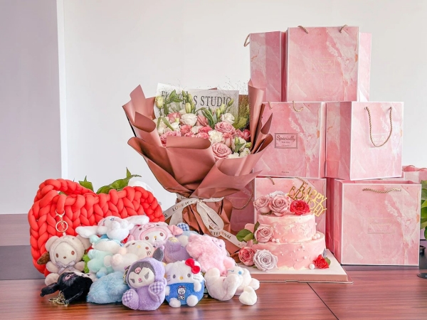 芳華自在，笑靨如花致敬泰斯特每一位了不起的她！